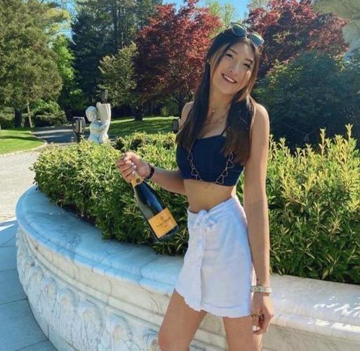 小沈阳女儿将出道,小沈阳女儿最近